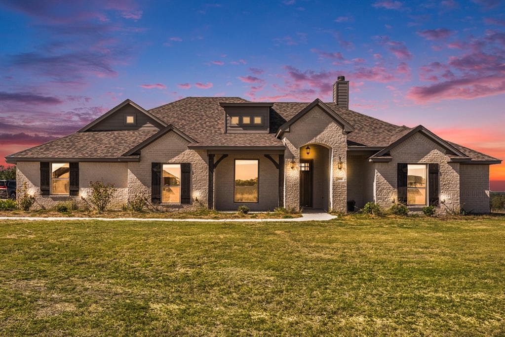 208 Marshall Dr