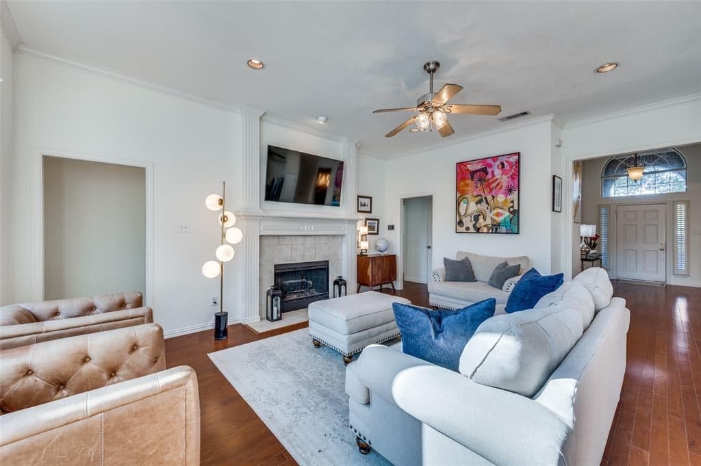 Gallery image 2