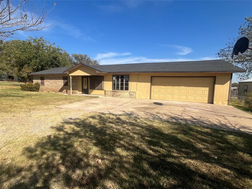 316 County Road 211