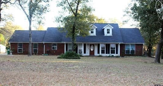 302 Brentwood Dr