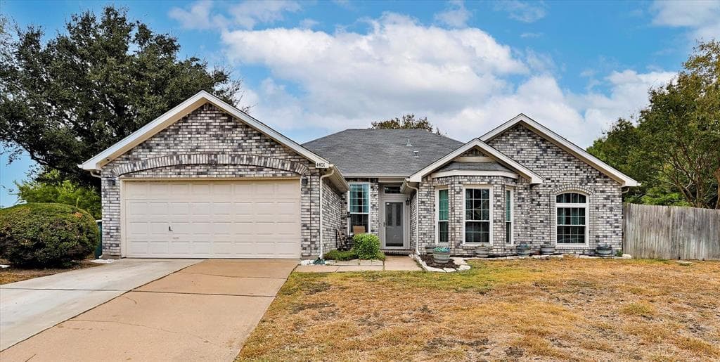 4401 Racebrook Ct