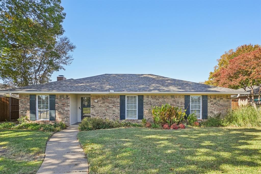 603 Lake Ridge Dr
