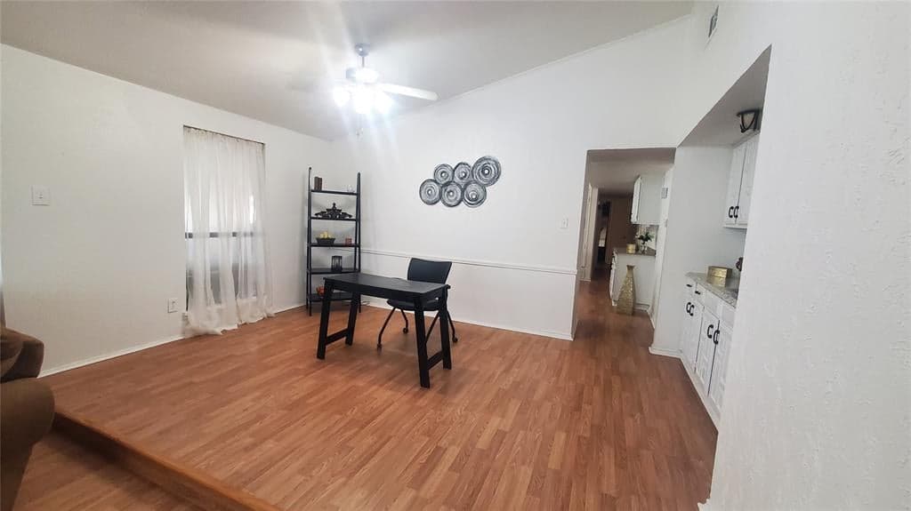 Gallery image 3