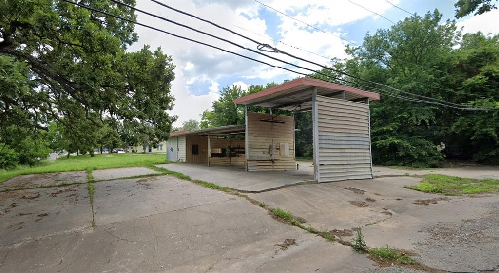 105 N Branch St