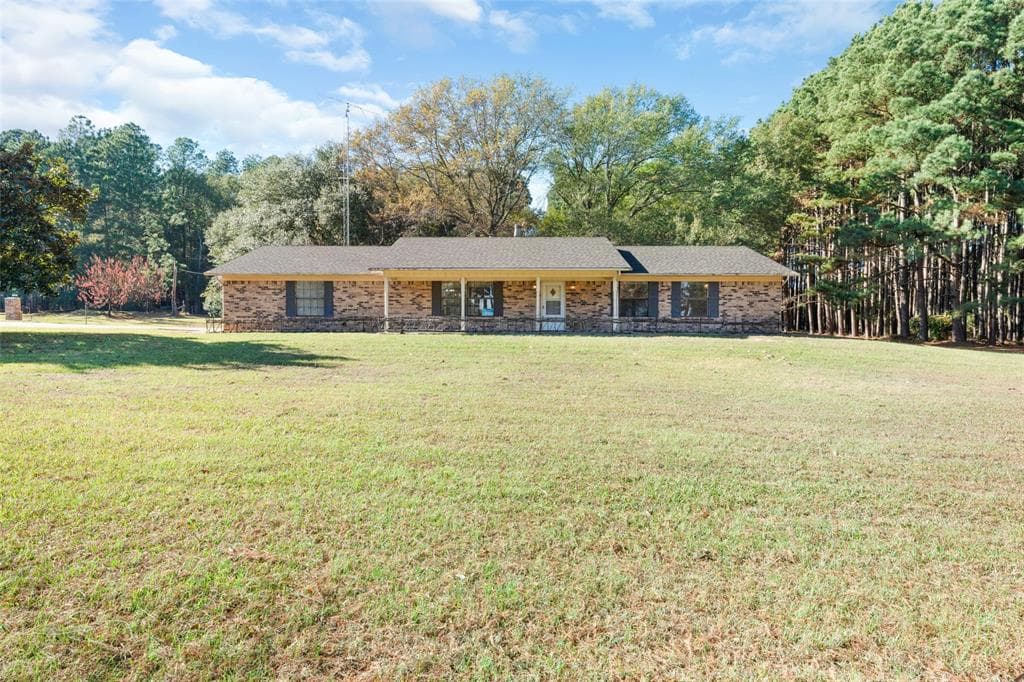 150 County Road 2325