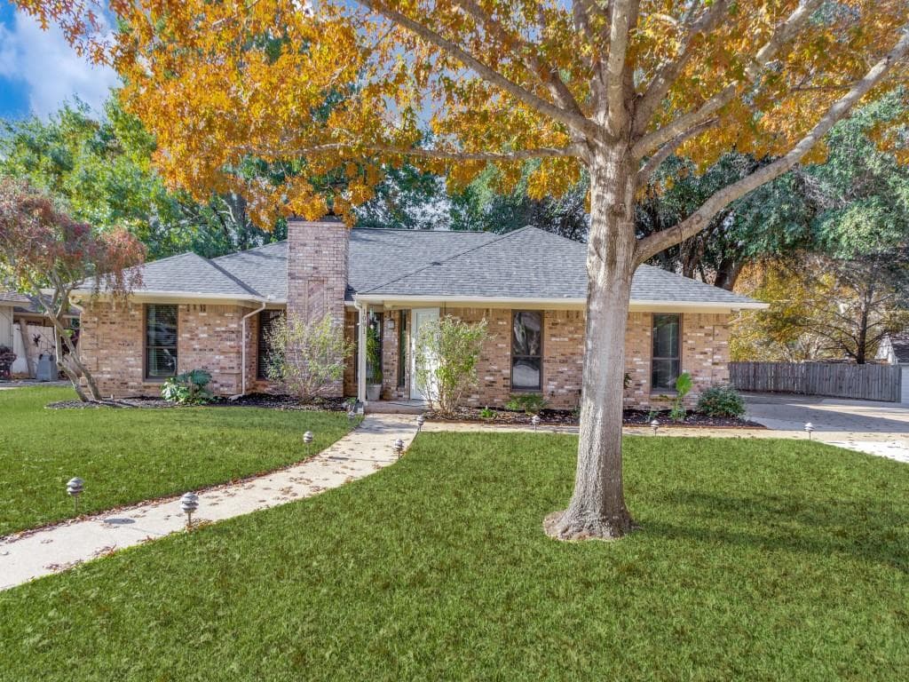1091 Palm Ct