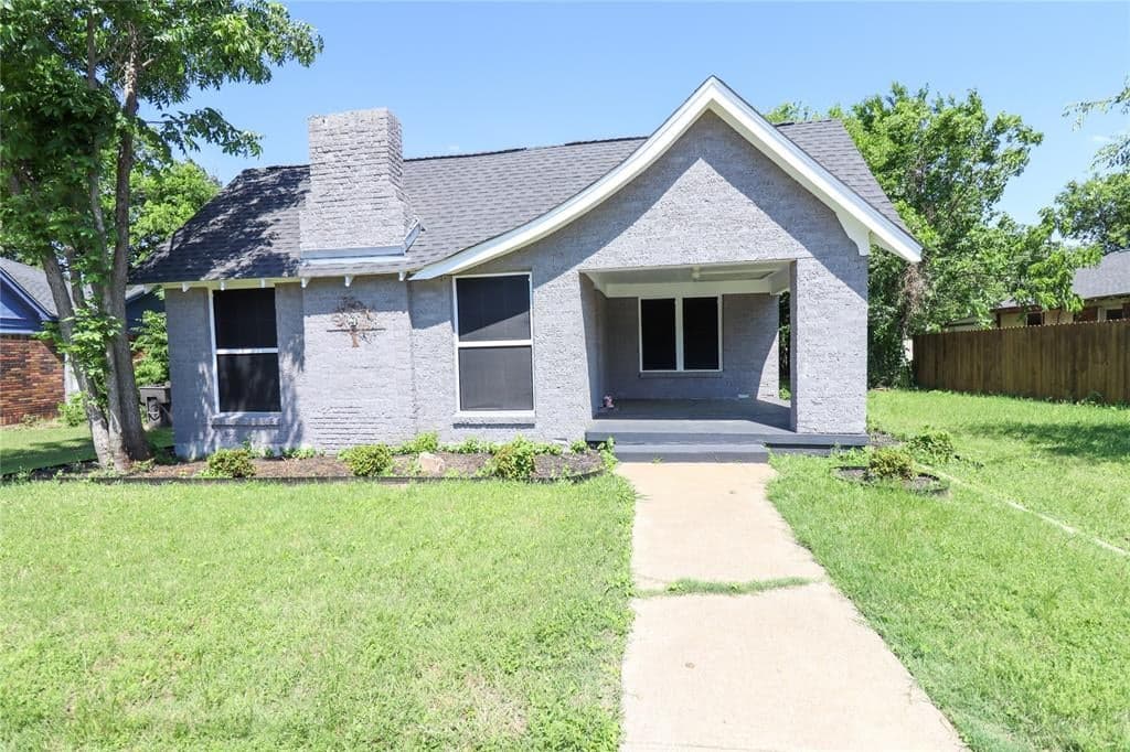 2208 N Sylvania Ave