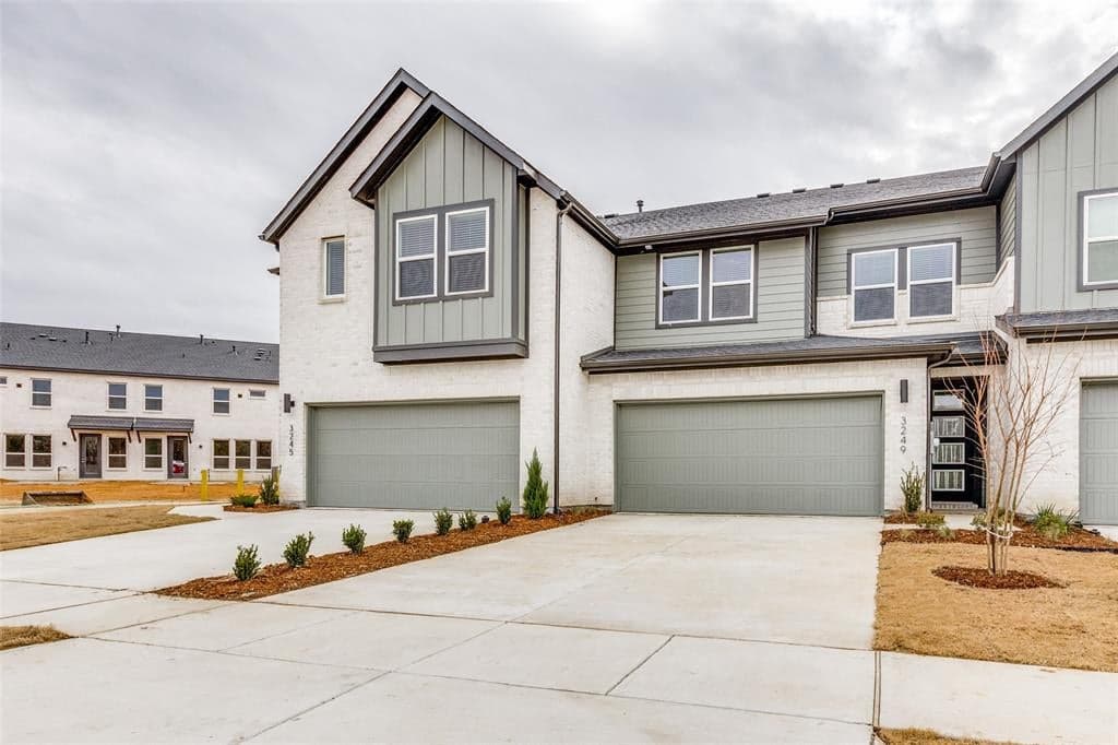 3249 Rustic Creek Dr