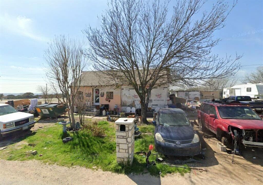 4504 Peppertree Rd
