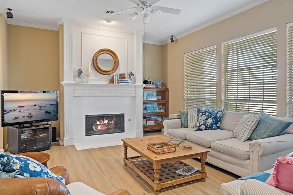 Gallery image 2