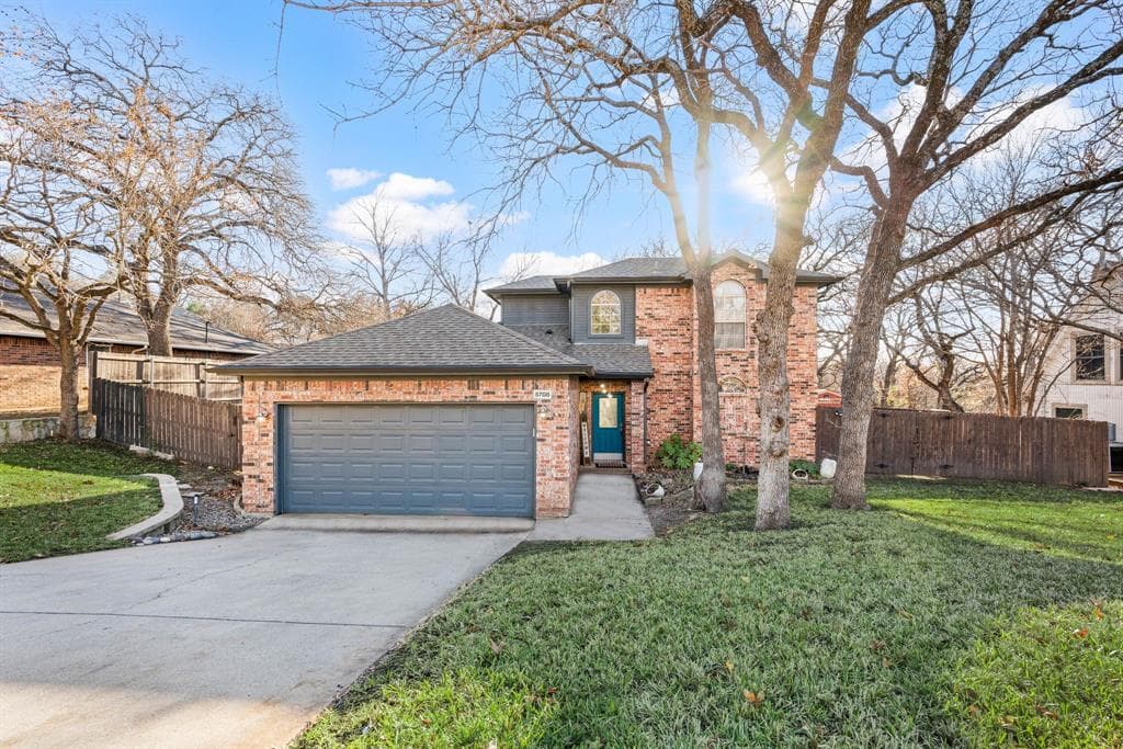 5708 Trail Lake Dr