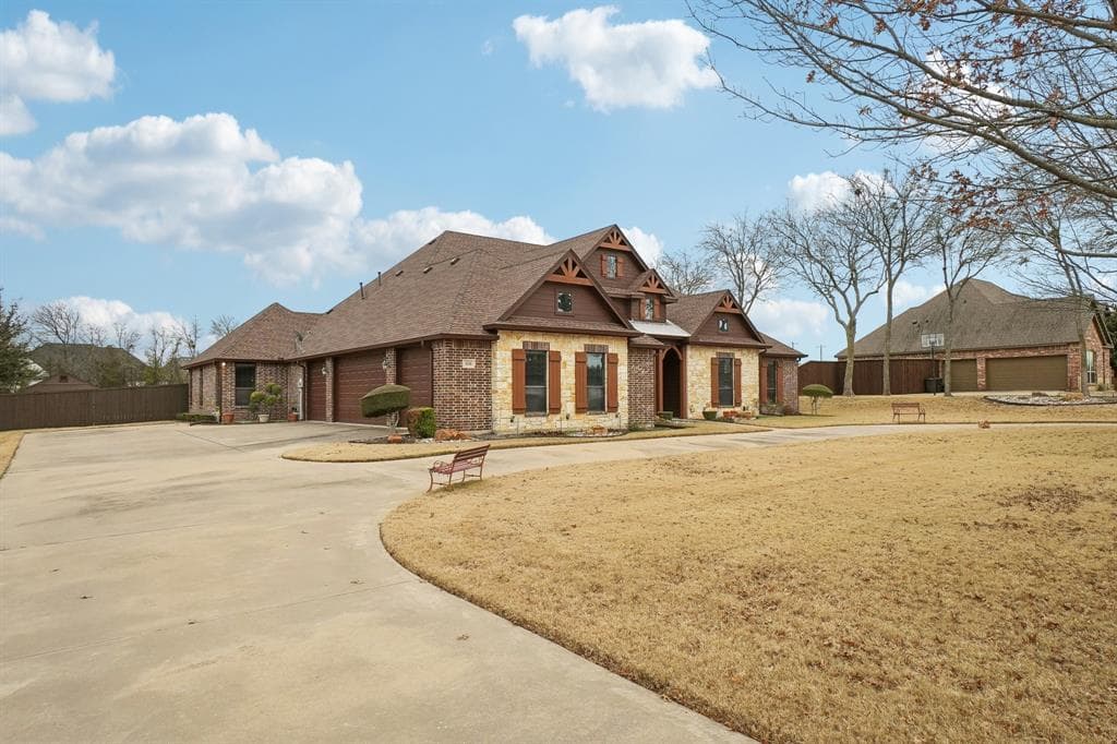 3520 Baron Dr
