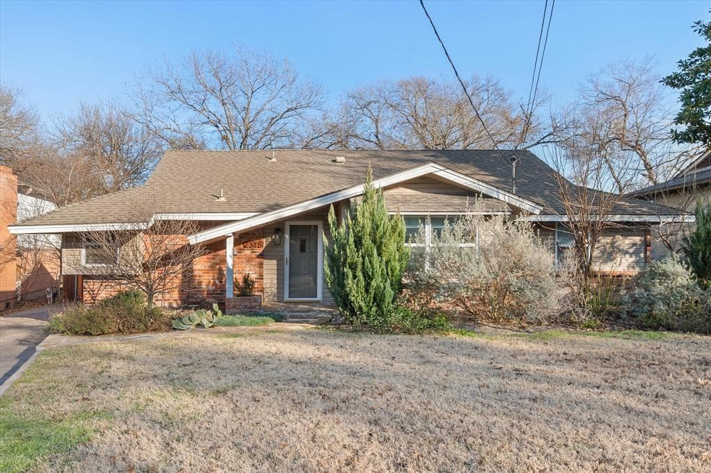 2316 Southwood Dr