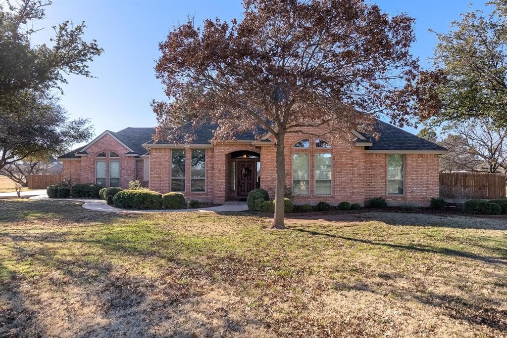 8142 Saddle Creek Rd