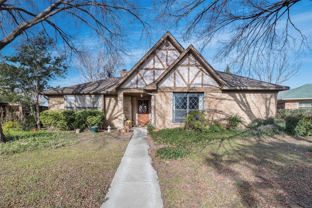 612 Phillips Dr
