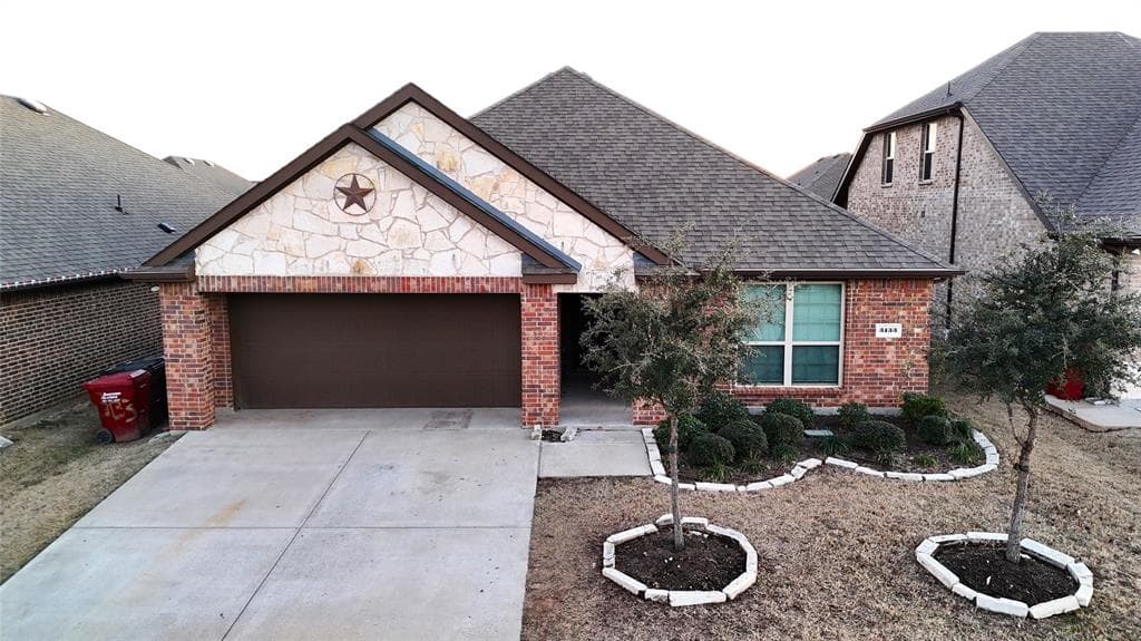 3133 Overlook Dr