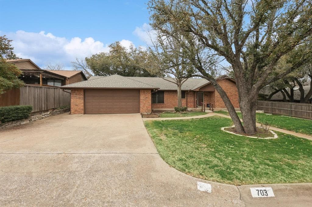 703 Terrace Dr