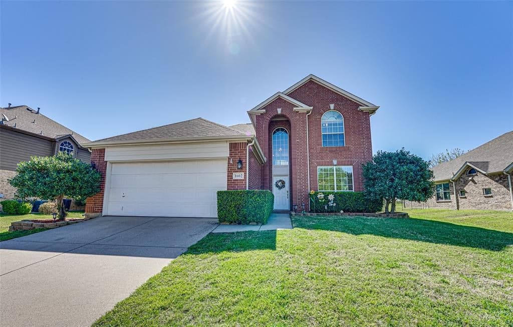1602 Pine Hills Ln