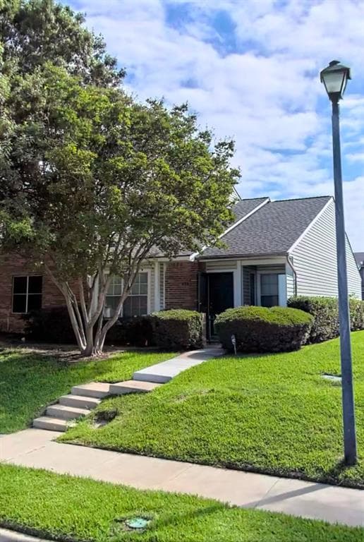 823 Summercreek Dr