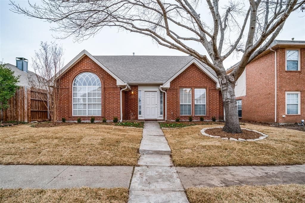 615 English Oak Dr