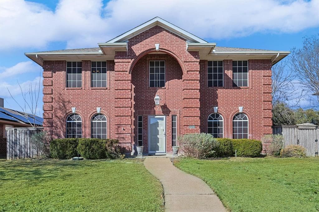 8713 Barton Creek Dr