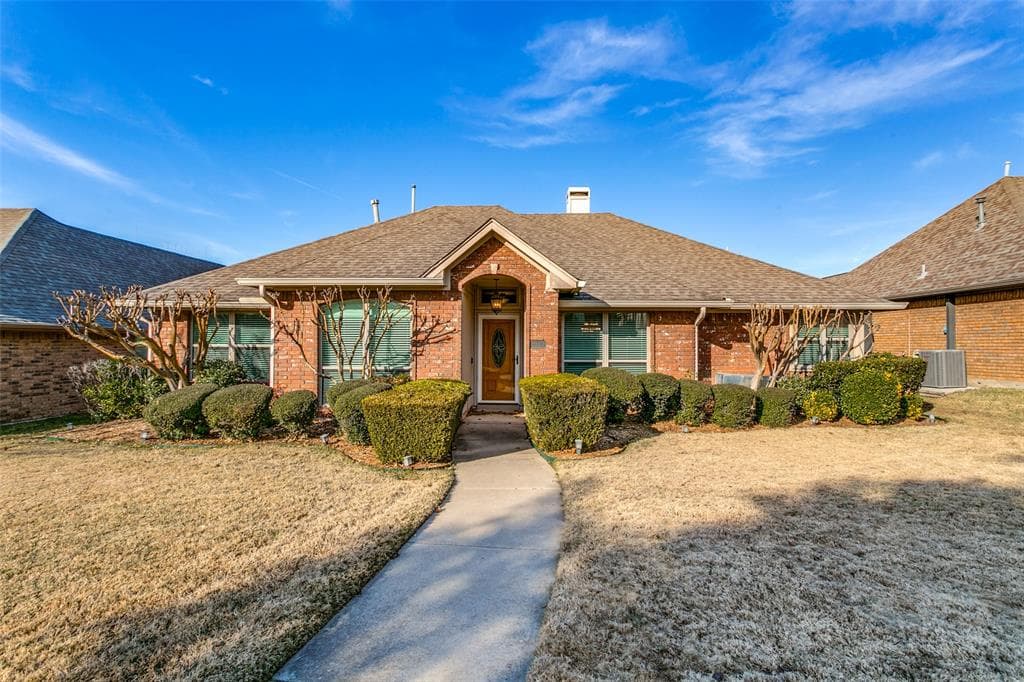 1313 Royal Palm Ln