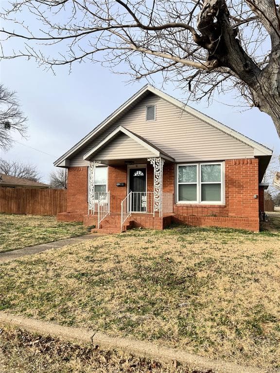 516 E Crafton St