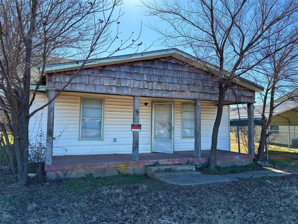 1107 Rowland Rd