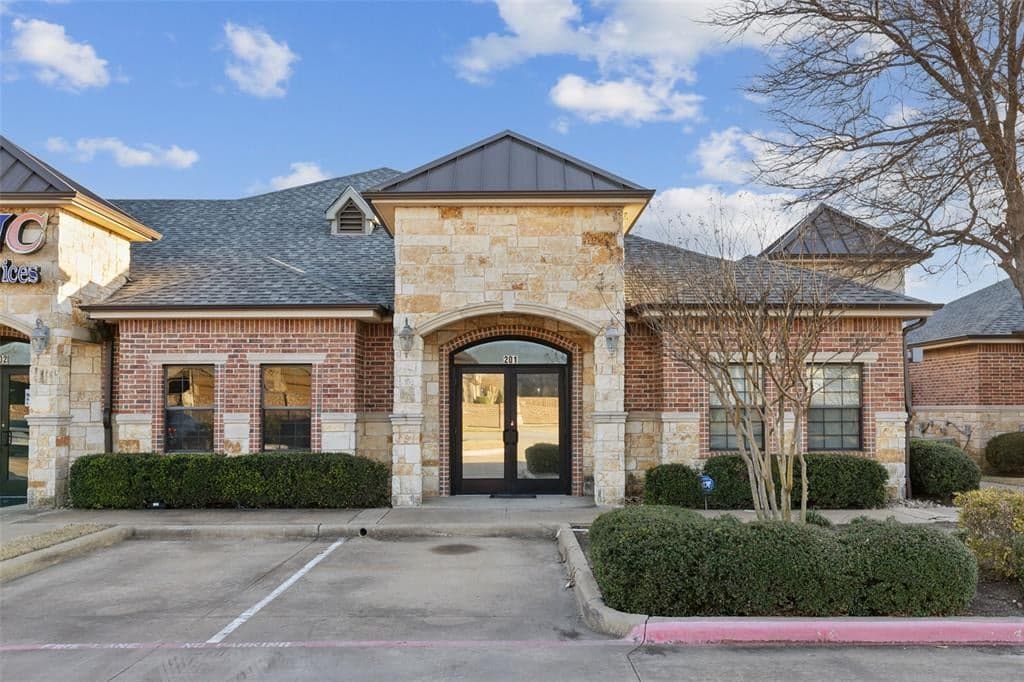 4686 Mcdermott Rd Ste 201
