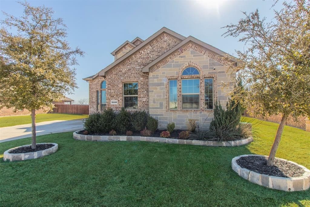 10446 Walnut Ridge Dr