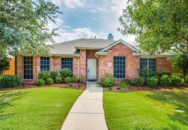 2160 Harvester Dr