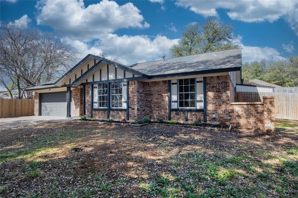 2707 Trail Oak Ct