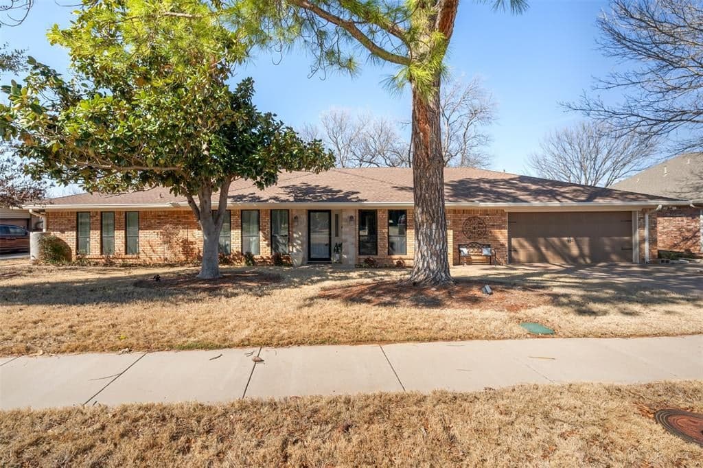 4208 Briar Cliff Dr