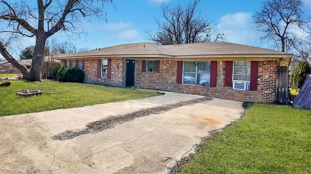 3304 Purdue Dr