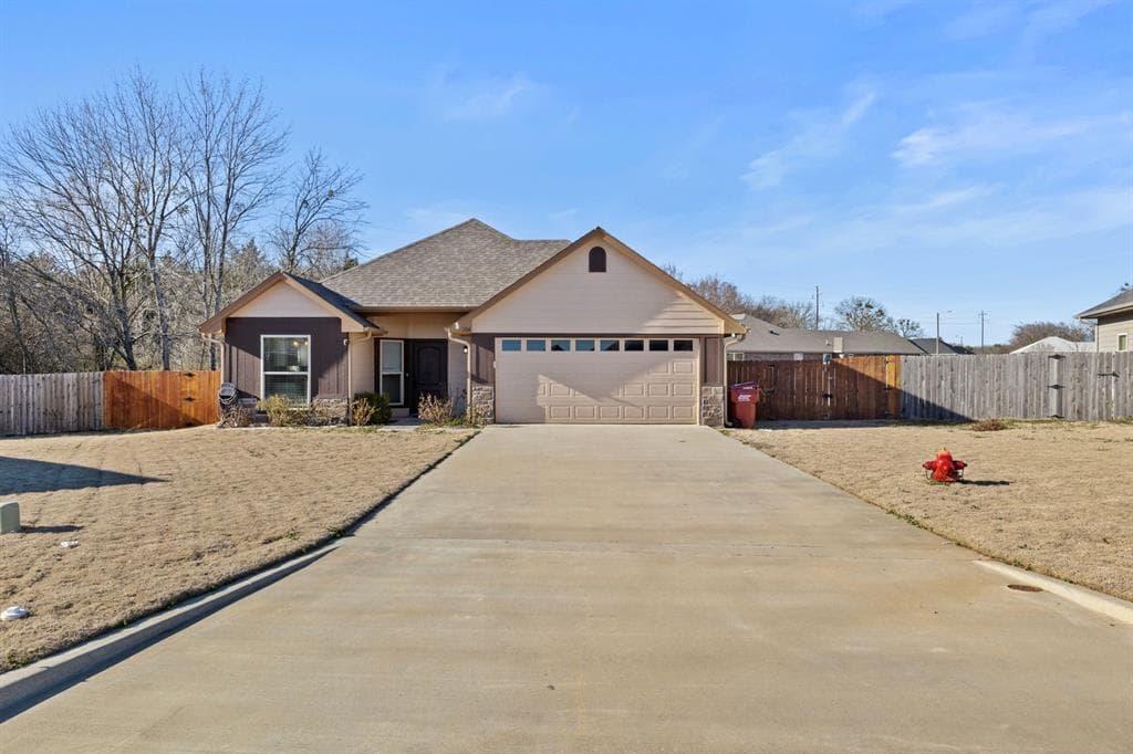 106 Oliver Wendell Ct