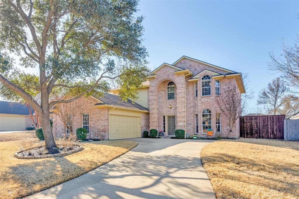 537 Hidden Oak Ln