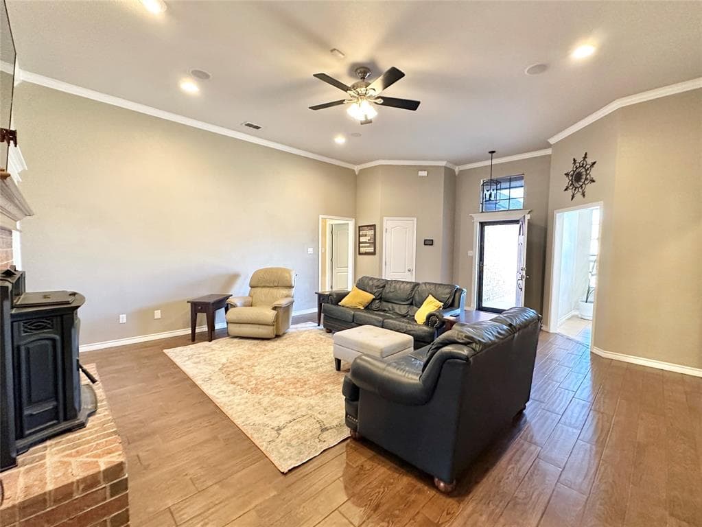Gallery image 4