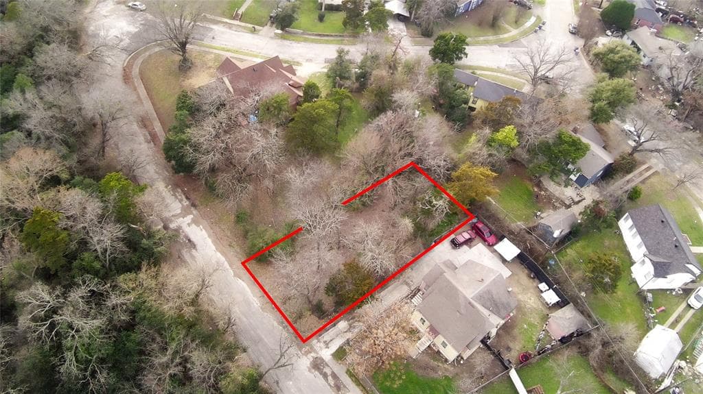 1215 Renner Dr