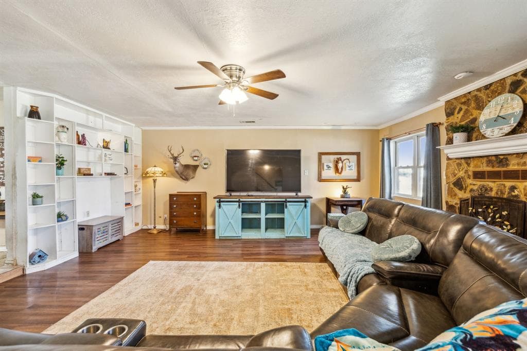 Gallery image 5