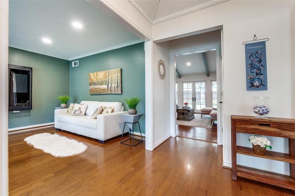Gallery image 3