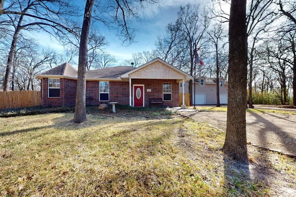107 Deer Landing Trl