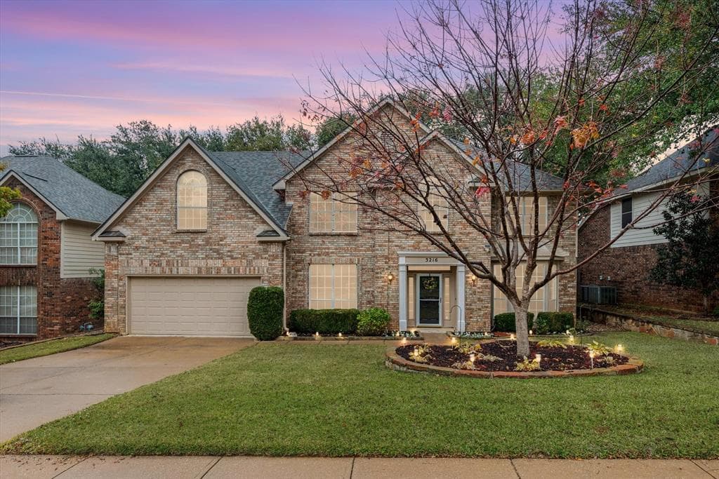 3216 Shady Glen Dr