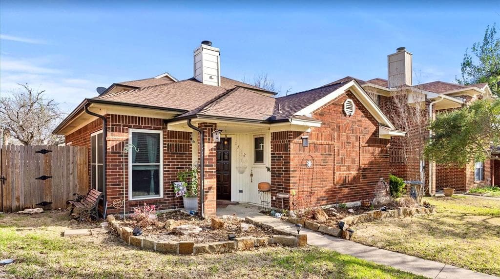 1712 Alameda Dr