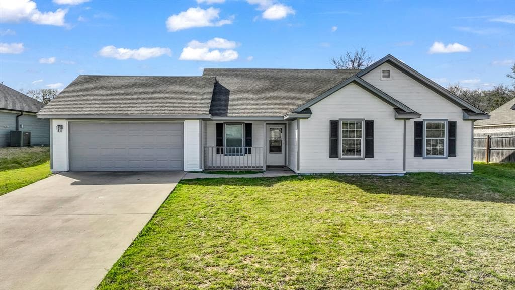 624 Lunar Cir
