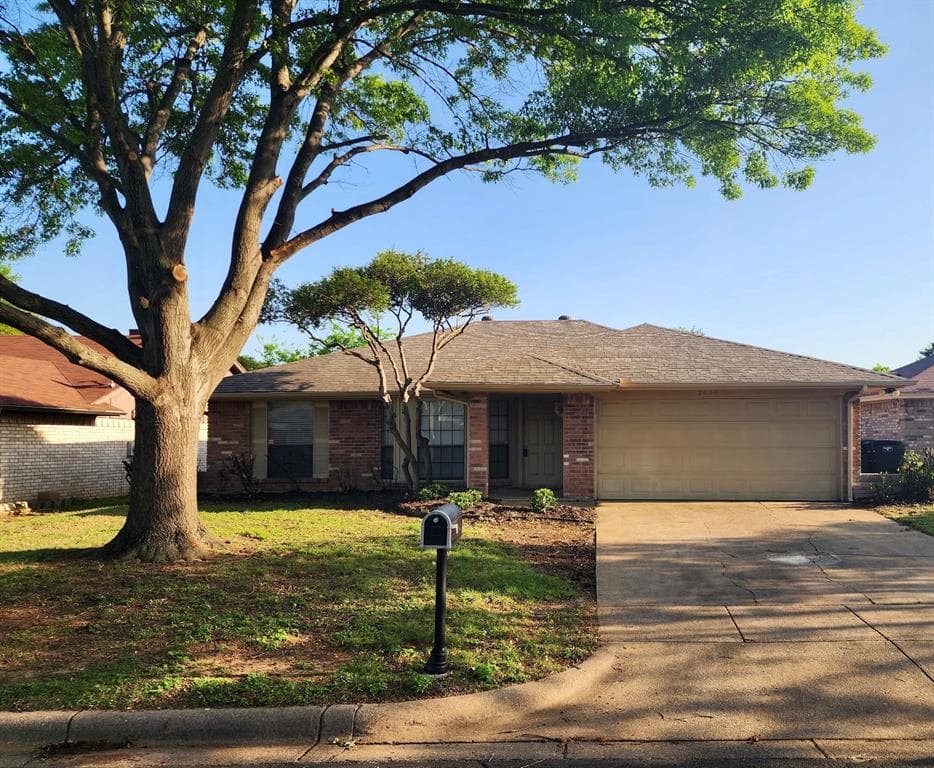 2609 Highlawn Ter