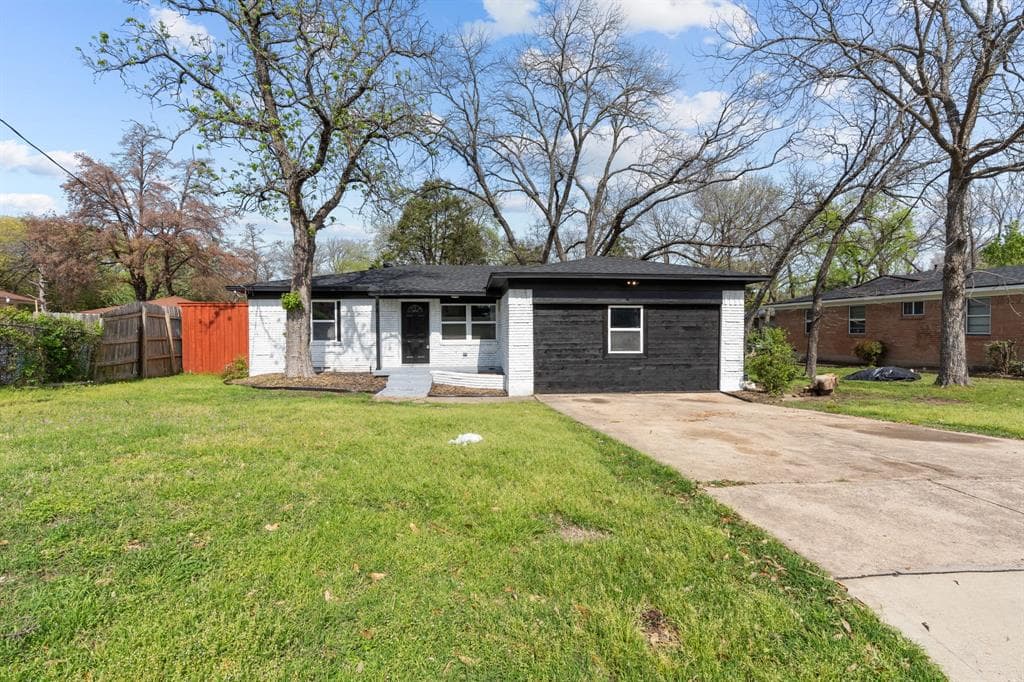 2225 Mack Ln