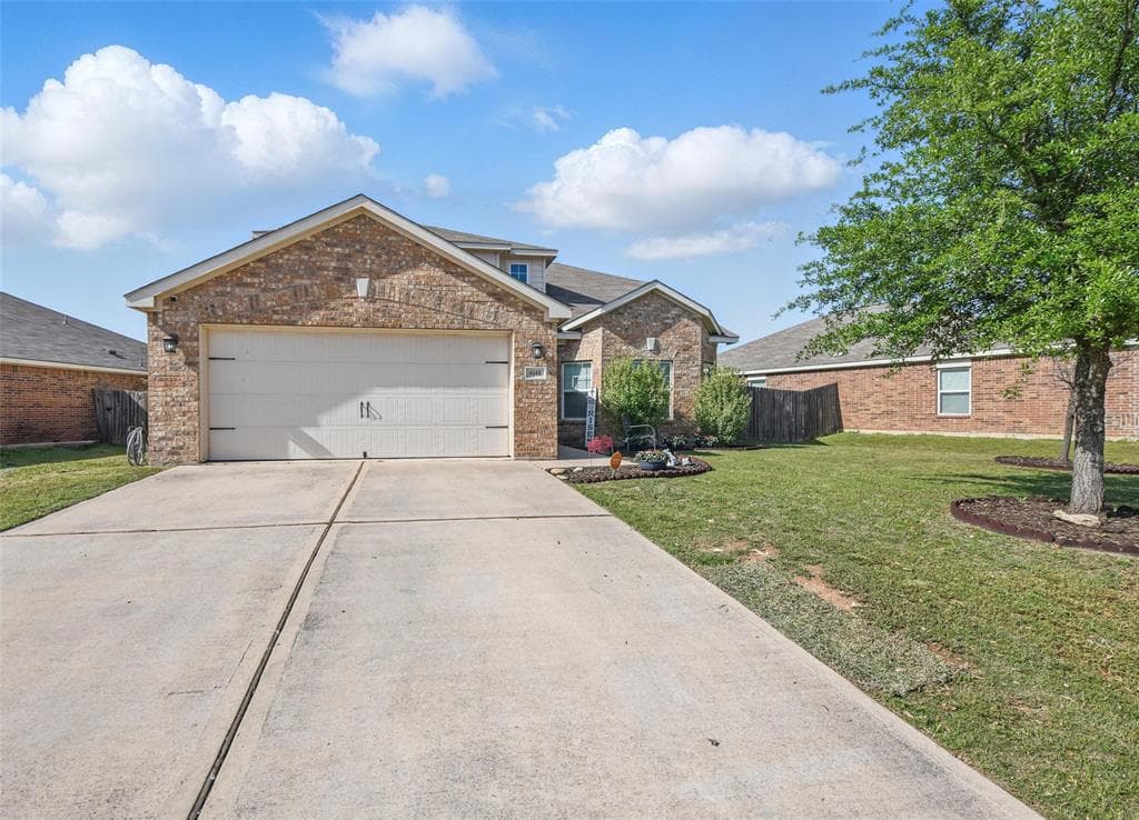 6145 Chalk Hollow Dr
