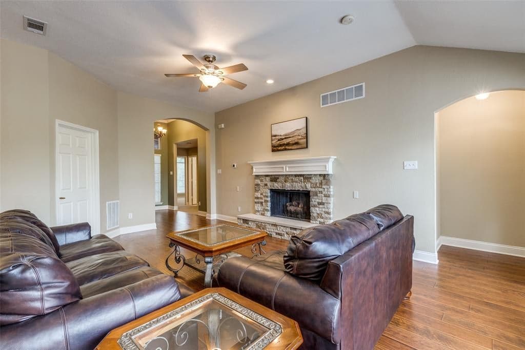 Gallery image 5