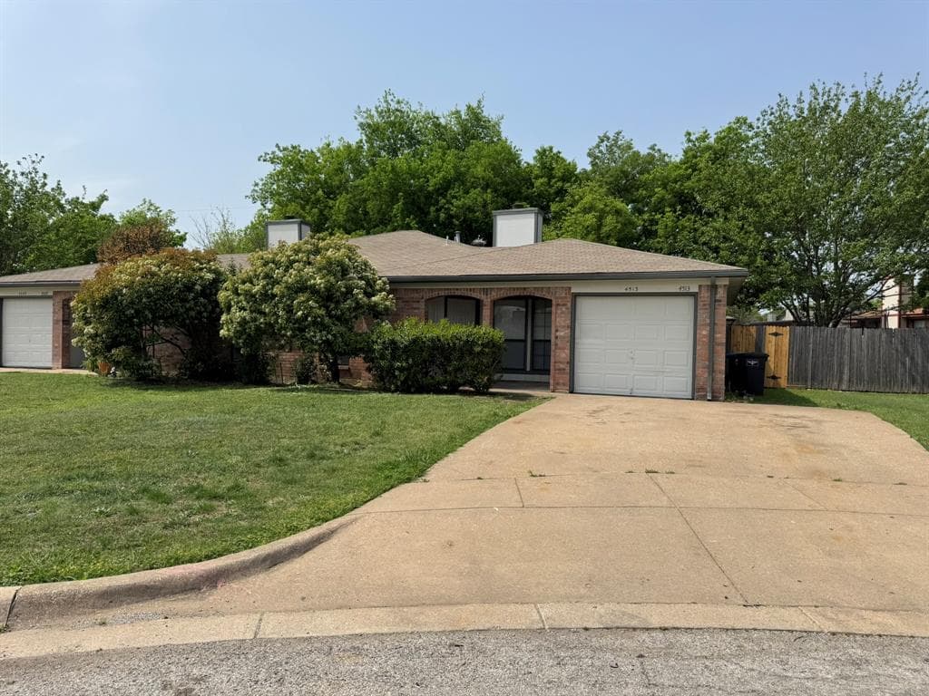 4513 Mizzenmast Ct
