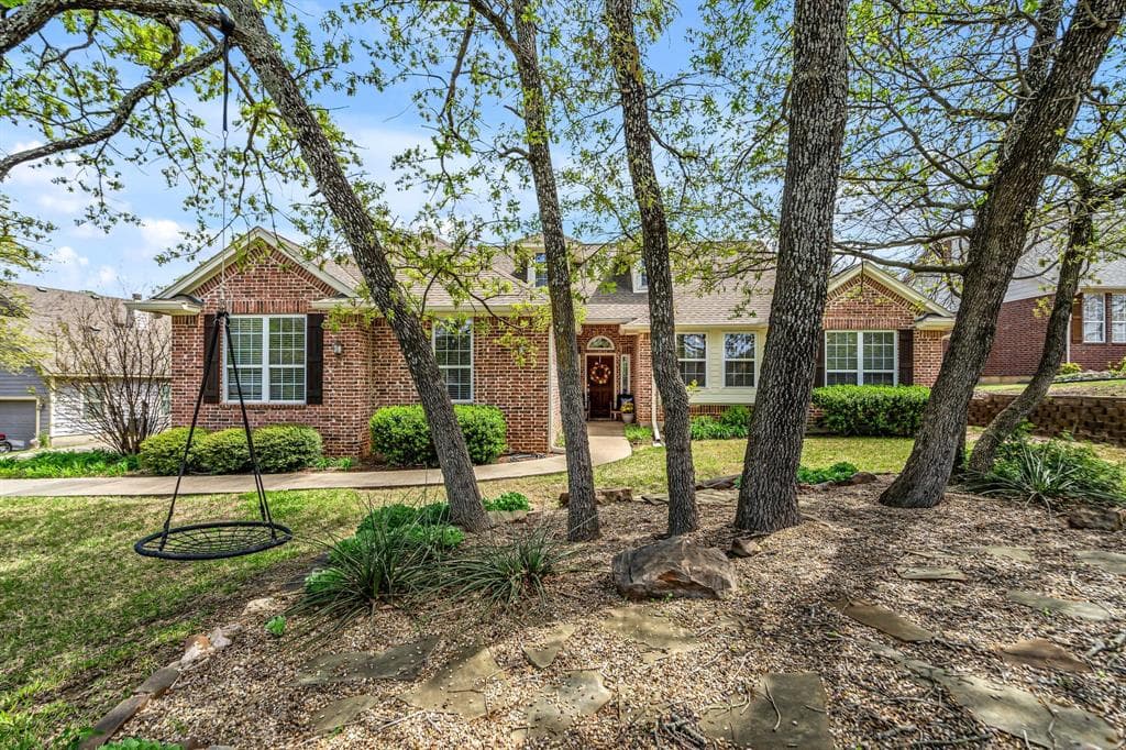 115 Seminole Dr
